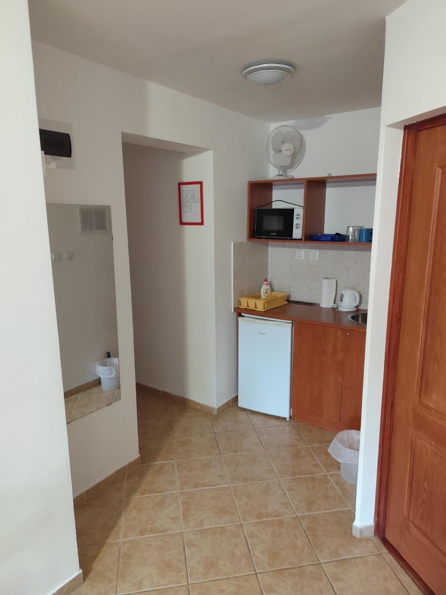 Szent Kristof Apartmanhotel Zalaegerszeg Bagian luar foto
